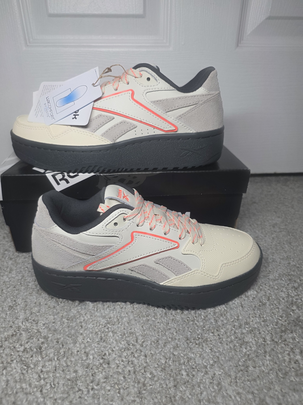 Reebok Sz Men's 4 Women’s 5.5 ATR CHILL Unisex Basketball LuxComfort